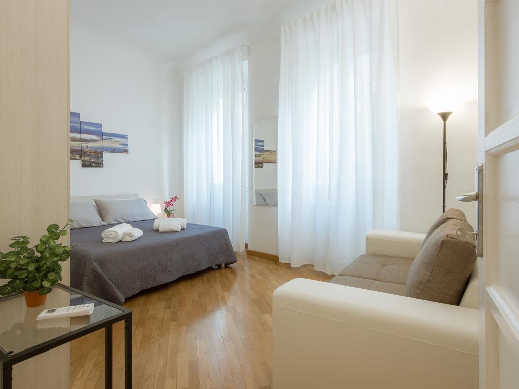 Stylisch Canacci 2 Bedroom Apartment ฟลอเรนซ์ ภายนอก รูปภาพ